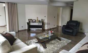 Imagem 7: Casa de condomínio para venda tem 360 metros quadrados com 4 quartos