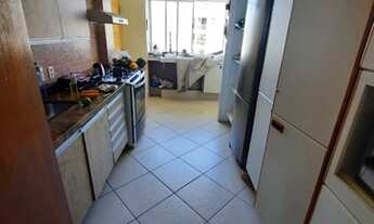 Imagem 6: Apartamento para venda possui 220 metros quadrados com 3 quartos em Ponta da Praia - Santo