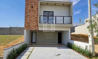 Imagem: Belíssima Casa no Condomínio Villaggio