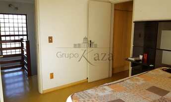 Imagem 6: Casa Sobrado - Jardim das Indústrias - 450m² - 3 Dormitórios