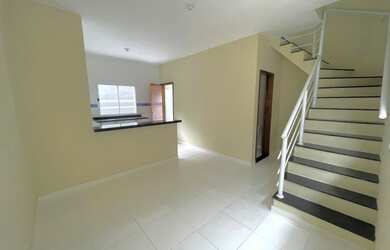 Imagem 2: Sobrado Novo à 600 metros da praia em Mongaguá - SP