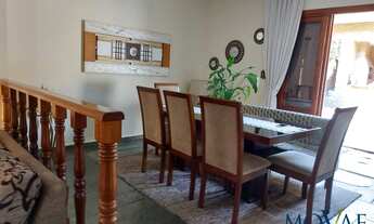 Imagem: Sobrado 5 Dormitórios 1 Suíte 318 m²