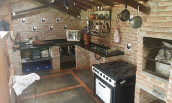 Imagem: Sitio São Simão beira de estrada