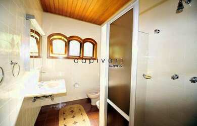 Imagem 6: Casa à venda com ótima localização em Campos do Jordão, 4 dormitórios