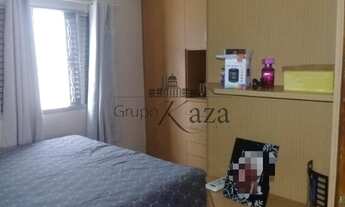 Imagem 6: Casa - Bosque dos Eucaliptos - 3 Dormitórios - 150m²