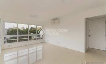 Imagem 2: Apartamento para venda com 88 metros quadrados com 3 quartos em Auxiliadora - Porto Alegre