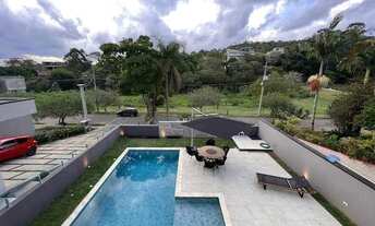 Imagem 6: Casa para aluguel e venda tem 650 metros quadrados com 5 quartos