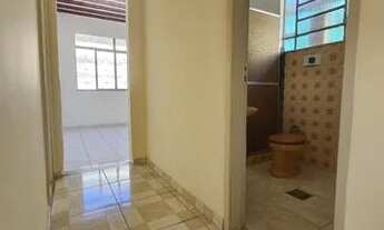 Imagem 3: Penha Circular: casa ampla, 2 qtos: R$ 800,00