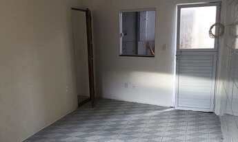 Imagem 2: Alugo Kitnet Casa com 1 dormitório