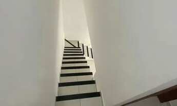 Imagem 7: Vendo Linda Casa em Bento Ribeiro, 2 quartos, Suíte, Frente de rua tranquila