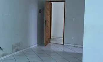 Imagem 2: Sala comercial Galpão / depósito com aluguel por R$1.100 /mês