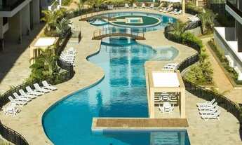 Imagem: Tagualife em frente Catolica