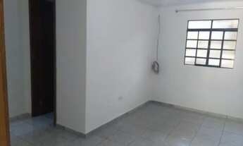 Imagem 3: Kitnet 900,00 incluso agua e luz com garagem lamenha pequena/santa felicidade