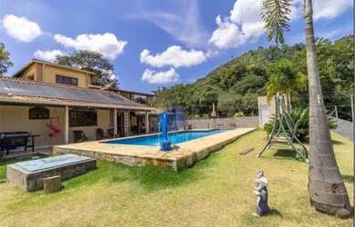 Imagem 3: Casa para locação em Atibaia com 5 dormitórios sendo 3 suites R$ 5.500,00 com 1.000 metros