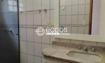 Imagem 5: Casa para aluguel, 3 quartos, 2 suítes, 3 vagas, Tabajaras - Uberlândia/MG