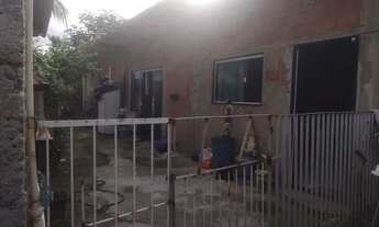 Imagem 4: Vendo ou troco Casa com 1 dormitório