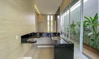 Imagem 2: Térrea para venda tem 175 metros quadrados com 3 quartos em Shopping Park - Uberlândia - M