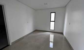 Imagem 3: Casa para venda tem 268 metros quadrados com 4 quartos.agende sua visita