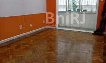 Imagem 3: APARTAMENTO DE 90 m2, COM 2 QUARTOS (1 SUITE) E DEPENDENCIAS COMPLETAS, SILENCIOSO EM LAR