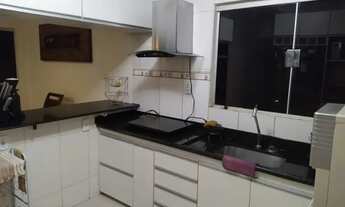 Imagem 5: Casa de condomínio para venda tem 200 metros quadrados com 3 quartos