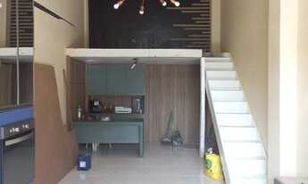 Imagem 2: Loja de 32m2 na Av. Julia Kubitschek,15. Em frente ao posto sol e gás