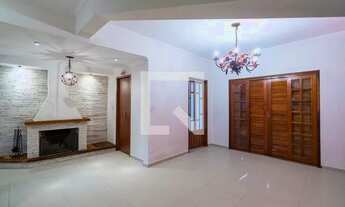 Imagem 4: Casa para Aluguel - Chácara Inglesa, 3 Quartos, 270 m2