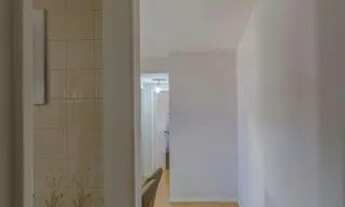 Imagem 2: Apartamento para Aluguel - Ingá, 2 Quartos, 75 m2