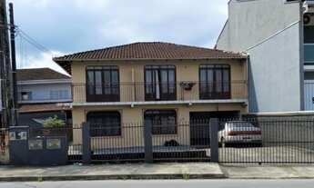 Imagem: Vende-se sobrado no bairro Fátima Joinville