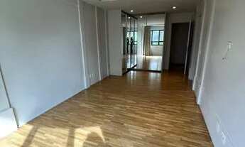 Imagem 2: Apartamento para aluguel possui 226 metros quadrados com 3 quartos