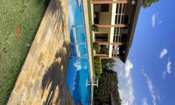 Imagem 2: Casa em condomínio fechado tem 3700 metros quadrados com 2 quartos em Morada das Fontes