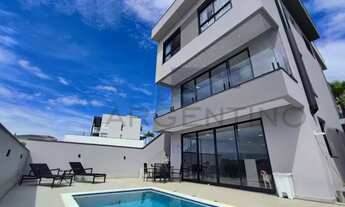 Imagem: Linda Casa com ampla área de Lazer no Bella