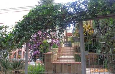 Imagem 2: Casa para Venda - 240m², 6 dormitórios, 4 vagas - Teresópolis