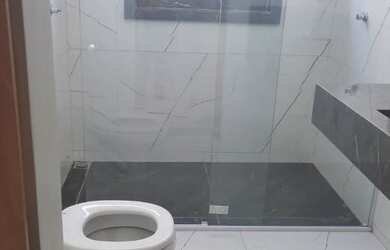 Imagem 7: Casa 603 sul com localização privilegiada 3 quartos sendo 1 suíte