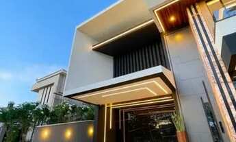 Imagem 2: Mansão de esquina e frente praça na Cidade Alpha Ceará