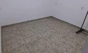 Imagem: Kitnet ao lado do metrô de Iraja Ñ pagar