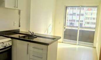 Imagem 2: Apartamento com 1 dormitório para alugar, 47 m² por R$ 2.250,59/mês - Centro - Curitiba/PR