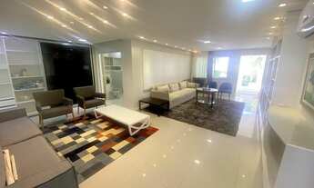 Imagem 3: 601,duplex,600m2,ampliada,6suites,gabinete,4vagasprojetada,climatizada,R$2.9milhoes