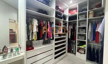 Imagem 4: Casa para venda tem 218 metros quadrados com 3 quartos em Presidente Roosevelt - Uberlândi