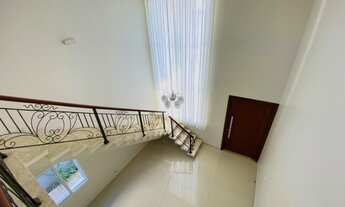 Imagem 3: Casa de condomínio para aluguel e venda possui 392 metros quadrados com 3 quartos