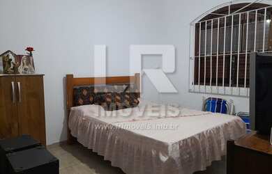 Imagem 6: Casa com 2 quartos em rua asfaltada à menos de 2 minutos da praia do Popeye *LA-03