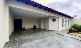 Imagem: Casa para venda com 3 quartos em Japiim