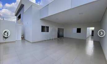 Imagem: Casa para Venda em Uberlândia, Laranjeiras