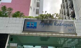 Imagem: Edf. Ayrthon Rodrigues em Boa Viagem!