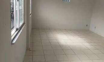 Imagem 3: POTENCIAL DE USO: 6 Apartamentos (2/4 cada); Escola/Creche; Clínica Médica; Sede Empresari