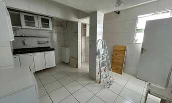 Imagem 3: Apto. nas Graças, 93m², 3 quartos soc. Wcsoc, Wcserv., móveis planej. 1 vaga, elevador. Ót