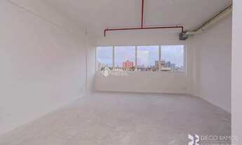 Imagem 2: Comercial no bairro Santana