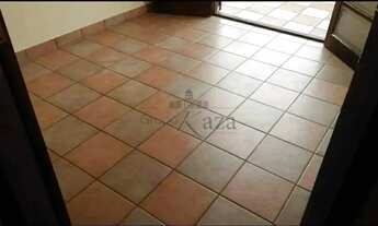 Imagem 4: Imóvel para aluguel possui 242 metros quadrados com 3 quartos em Jardim das Oliveiras - Ja