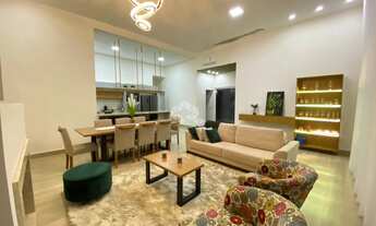 Imagem 6: Casa Térrea em Condomínio com 4 suítes mobiliada e decorada no Terrasul em Capão da Canoa