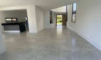 Imagem 2: Casa à venda em Santana de Parnaíba, Alphaville 03, com 4 suítes, com 331 m², Residencial