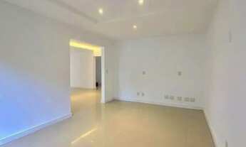 Imagem 3: Casa com 4 quartos à venda por R$ 3.300.000 - Itacoatiara - Niterói/RJ